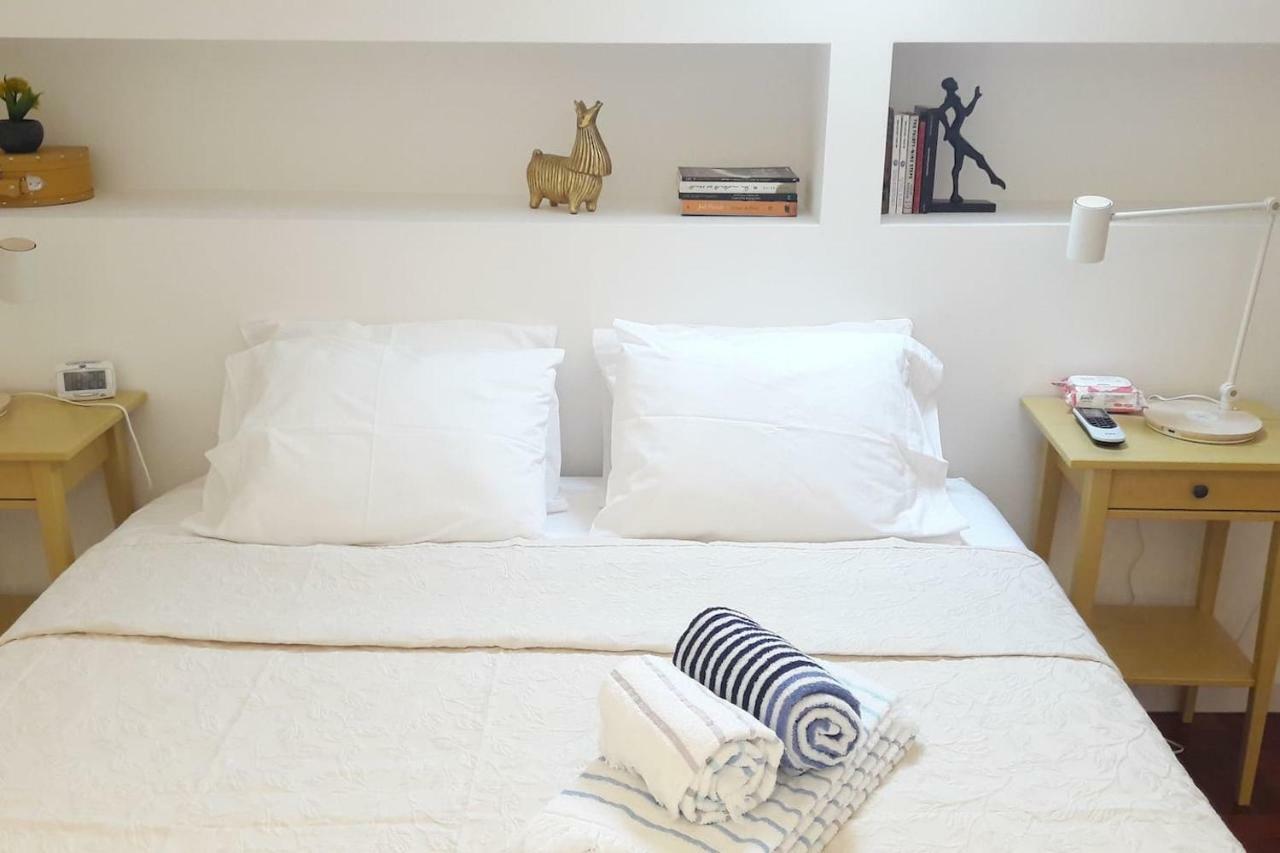 Modern Cosy Flat With Terrace In Campo De Ourique. Apartment Lisbon Luaran gambar