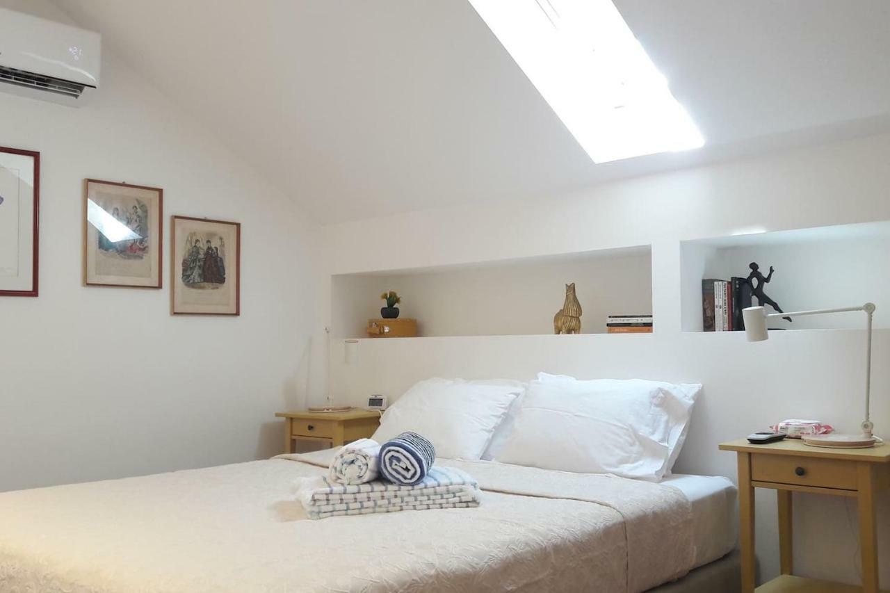 Modern Cosy Flat With Terrace In Campo De Ourique. Apartment Lisbon Luaran gambar
