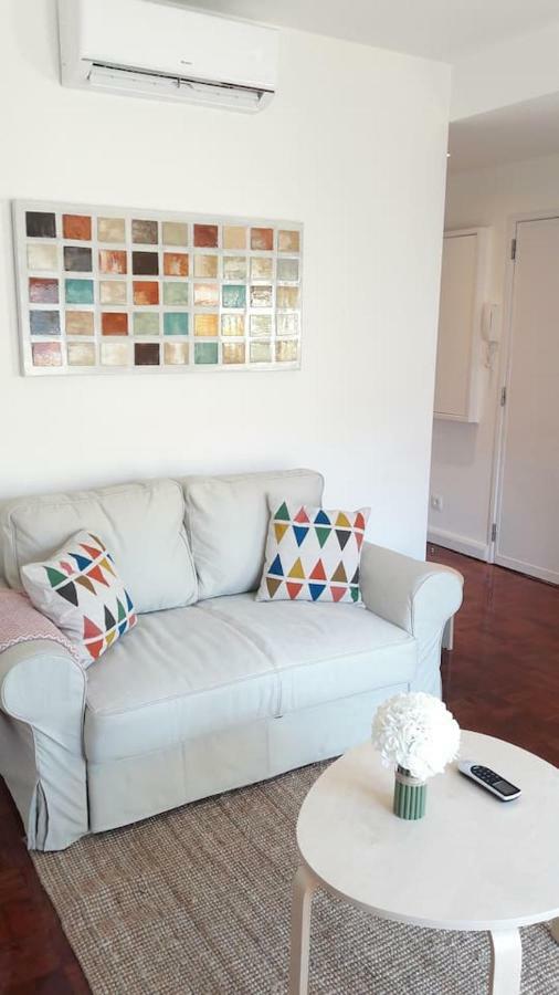 Modern Cosy Flat With Terrace In Campo De Ourique. Apartment Lisbon Luaran gambar